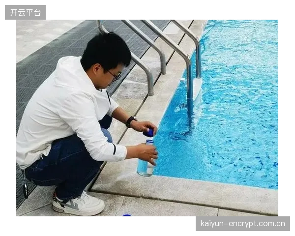 全国已有超过1000家公共游泳馆安装了24小时水质在线监测系统，数据直连卫生监督部门